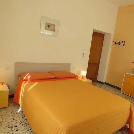Lägenhet Alla Foce Del Magra - Tra Cinque Terre E Forte Dei Marmi Con Posto Barca