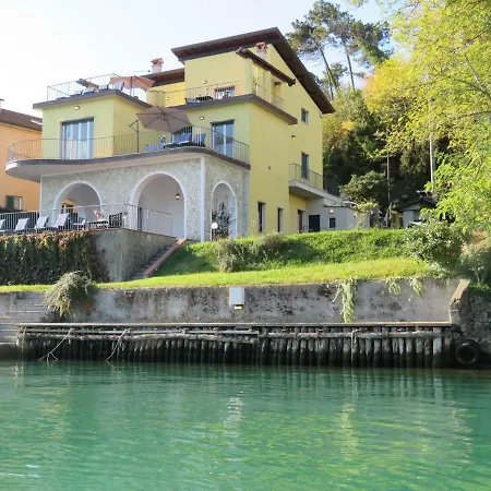 Foce Del Magra - Sul Fiume Vicino Al Mare E Alle Cinque Terre Con Posto Barca Διαμέρισμα Ameglia