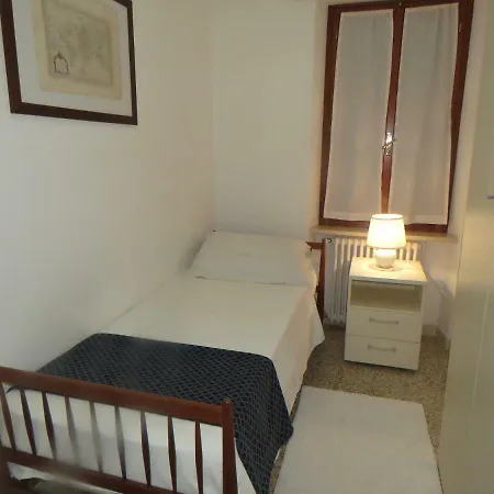 Foce Del Magra - Sul Fiume Con Posto Barca Vicino Cinque Terre Apartment *