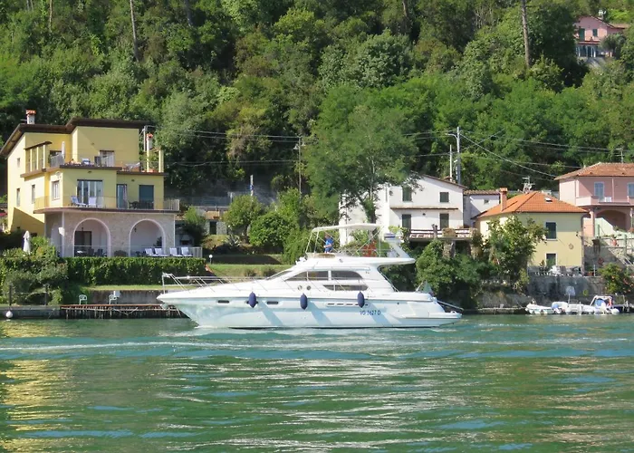 Foce Del Magra - Tra Cinque Terre E Dei Marmi Con Posto Barca Apartment Ameglia
